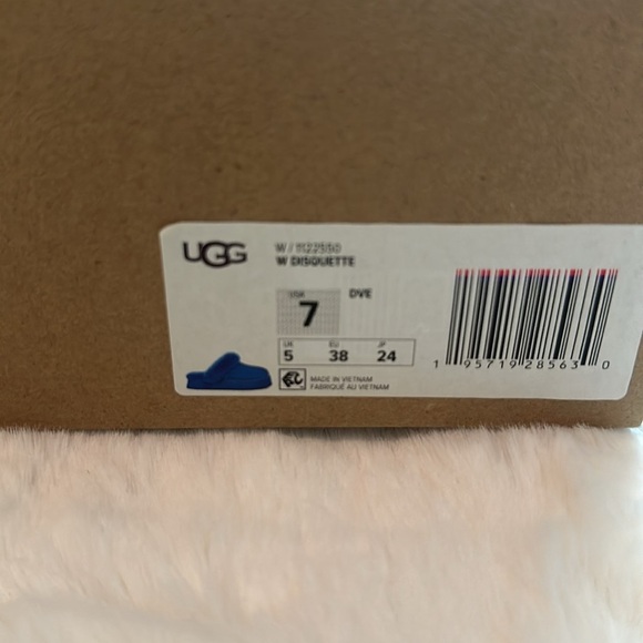 UGG slides💙 - Picture 4 of 4